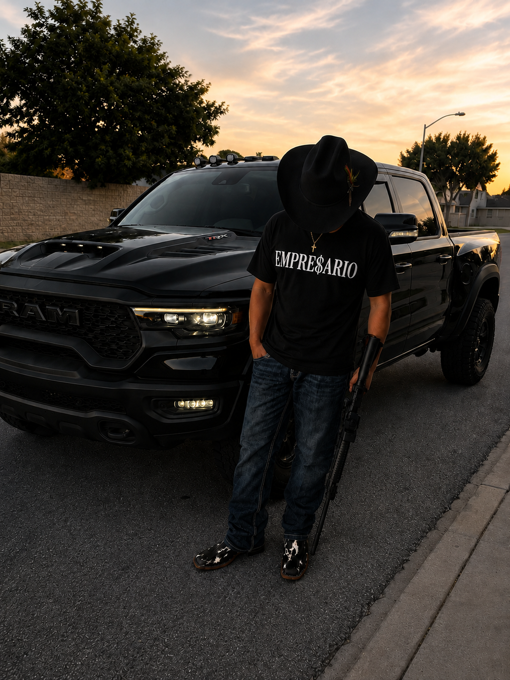 Empresario black T-shirt